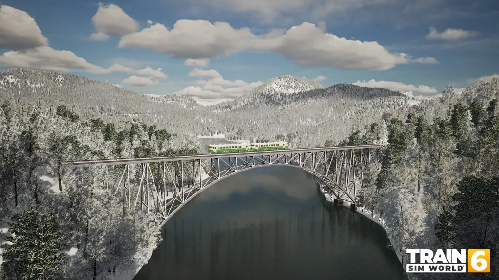 Tadami Line rotasında kar altındaki dağ geçidi
